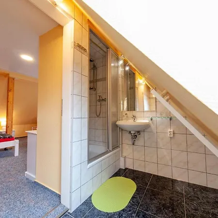 Alte-strandvogtei-ferienwohnungen 호텔 Sellin (Rugen)